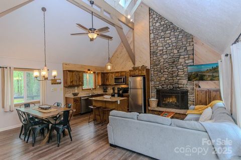 114 Locust Ridge Road sold home in Charter Hills, Beech Mountain, NC