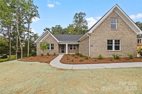 1028 Lyndon Drive sold home in College Place, Lancaster, SC