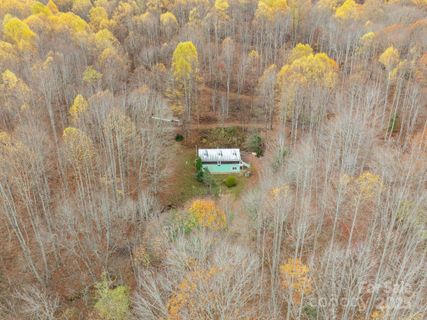 61 Doe Loop sold home in Deerfield Meadows, Hot Springs, NC