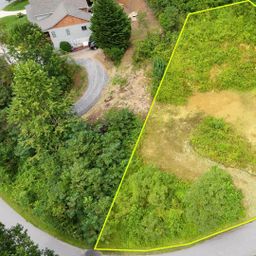 Lot 15 Constitution Avenue