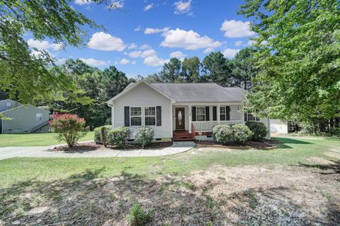 2540 Heather Lane sold home in Green Acres, Lancaster, SC