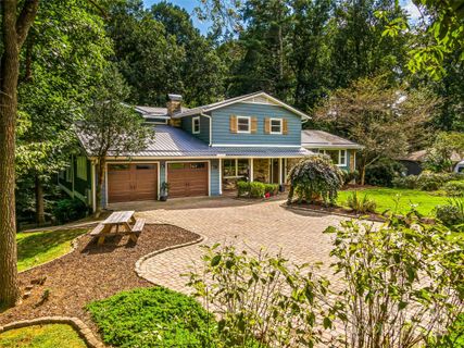 135 Dogwood Drive