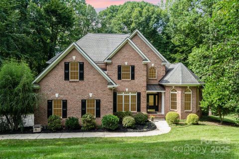 112 Eagle Chase Lane sold home in Wildlife Bay, Troutman, NC