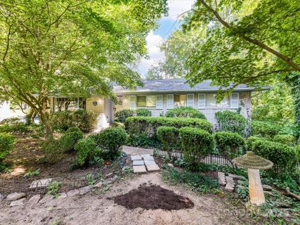 1104 Edgedale Drive