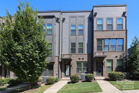 163 Music Hall Way sold home in Tremont Square, Charlotte, NC