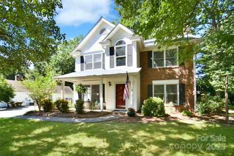 12623 Levins Hall Road sold home in Crown Ridge, Huntersville, NC