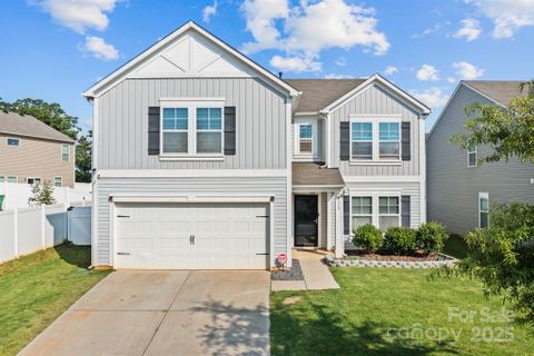 4313 Gibbon Crossing Drive sold home in Gibbon Crossing, Charlotte, NC
