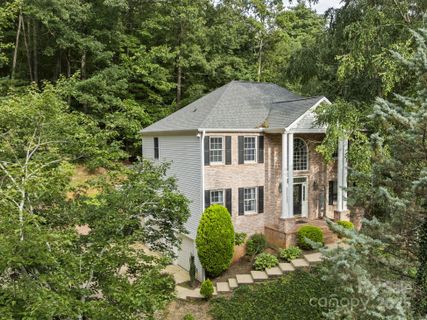 314 Sweetwater Hills Drive