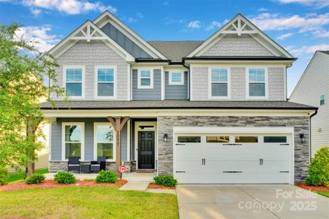 1077 Hearth Lane sold home in Park View Estates, Concord, NC