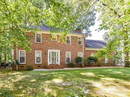 2506 King Arthur Drive sold home in Camelot, Monroe, NC