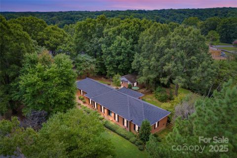 1217 Rosa Drive sold home in Lakeview Estates, Monroe, NC