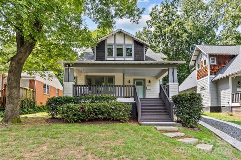 1829 Logie Avenue