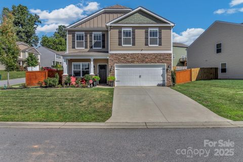 235 Marathon Lane sold home in Holbrook Village, Candler, NC