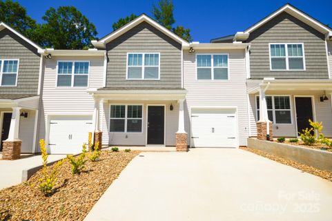 72 Cain Hollow Way sold home in Aberdeen Place, Asheville, NC