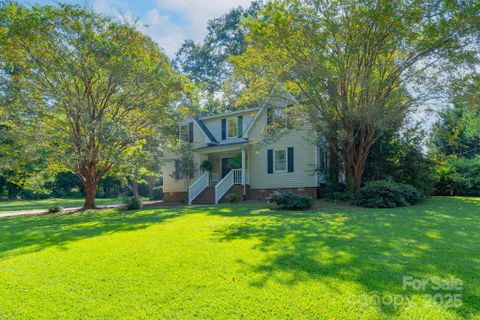 3003 Pinetuck Lane