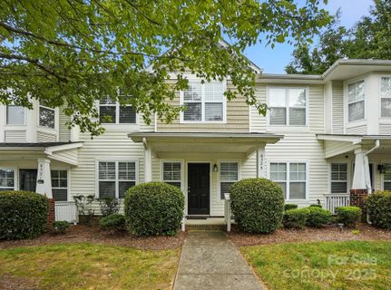 6523 Point Comfort Lane sold home in Carmel Heights, Charlotte, NC