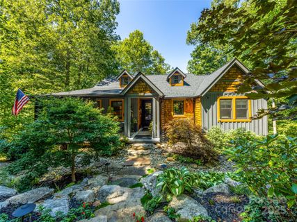 286 Hedgewood Drive