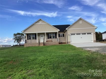 170 Smoke Lane