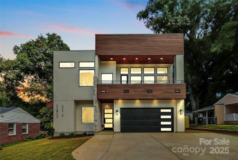 2219 Shamrock Drive sold home in Shamrock Gardens, Charlotte, NC