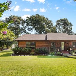 4920 Surfwood Drive