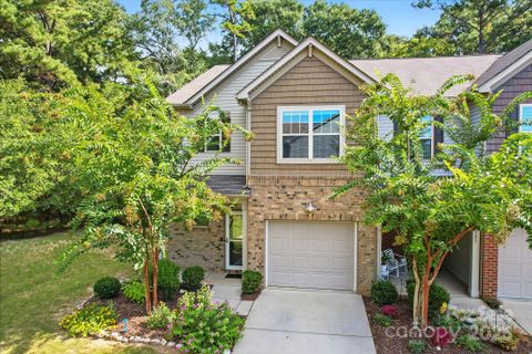 6001 Sweetbay Lane sold home in The Grove, Fort Mill, SC