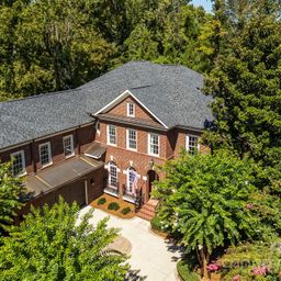 8928 Heydon Hall Circle