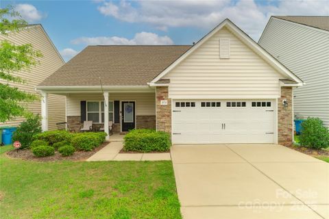 393 Praline Way sold home in Pecan Ridge, Fort Mill, SC
