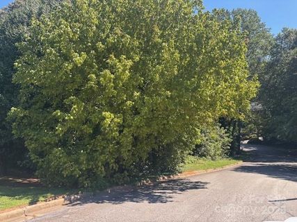 1541 1531 9th Street Lane sold home in Forest Park, Hickory, NC