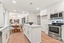 7016 Pleasant Drive sold home in Charlotte, SC