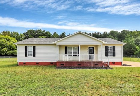 178 Flushing Drive sold home in Whipoorwill Estates, York, SC