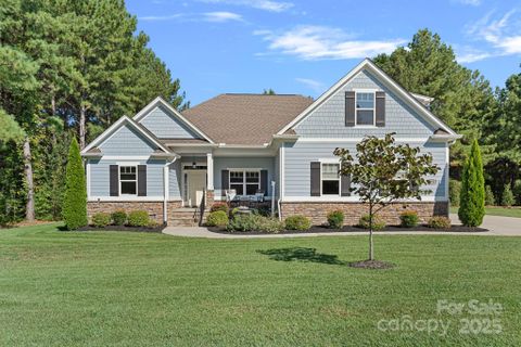 5991 Tipperary Drive sold home in Killian Crossing, Denver, NC