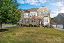16001 Arabian Mews Lane sold home in Charlotte, SC