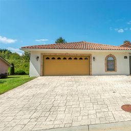 39 Pacifico Drive