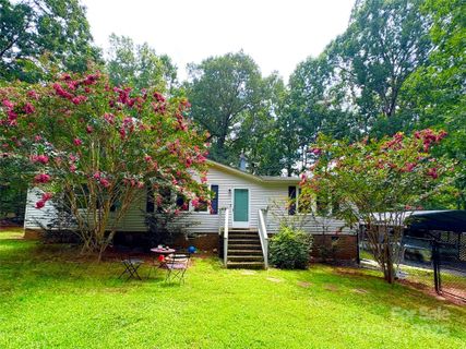4921 Sierra Drive sold home in Mount Anderson, Maiden, NC