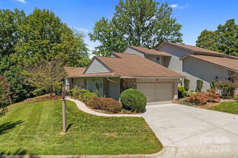 101 Deerlake Drive