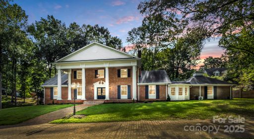 320 Country Club Acres None pending home in Country Club Acres, Shelby, NC