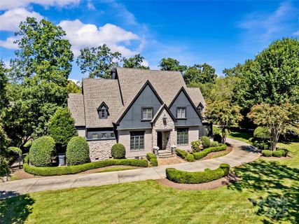 2130 Ferncliff Road sold home in Old Foxcroft, Charlotte, NC