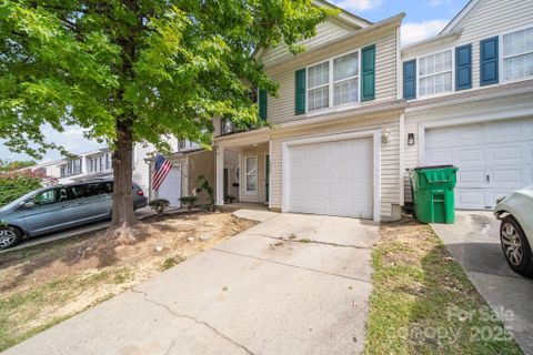 5334 Esther Lane sold home in Summerville, Charlotte, NC