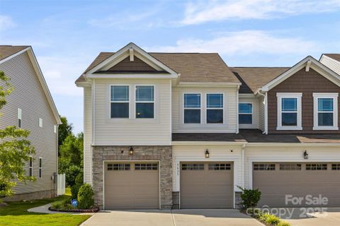5635 De Vere Drive sold home in Somerset, Indian Land, SC