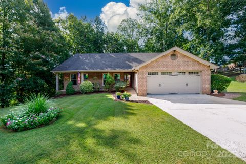 806 Isle Of Palms Court sold home in Palmetto Plantation, Fort Mill, SC