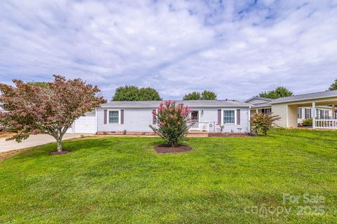 445 Riverwind Drive