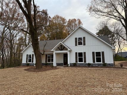 2719 Lathan Road sold home in Meadow Glen, Monroe, NC