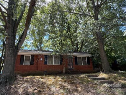 7126 Woodstream Drive