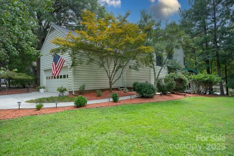 8928 St Croix Lane
