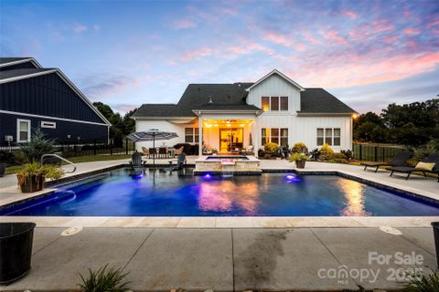 148 Cherry Crossing Lane