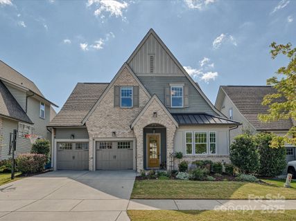 423 Rocking Chair Lane
