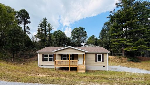 204 Oscelake Way