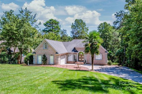 214 Wildwood Cove Drive sold home in Wildwood Cove, Mooresville, NC