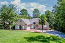 214 Wildwood Cove Drive sold home in Mooresville, SC