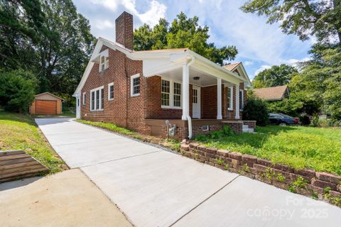 1410 Lineberger Avenue sold home in Hillcrest, Gastonia, NC